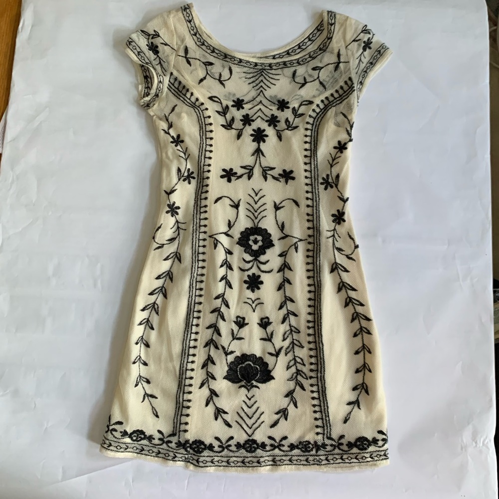 Abercrombie & Fitch Cotton Mini w/ Printed Overlay